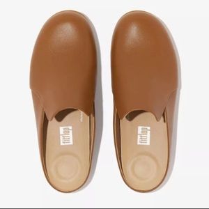 New! FitFlop Chrissie leather mules light tan